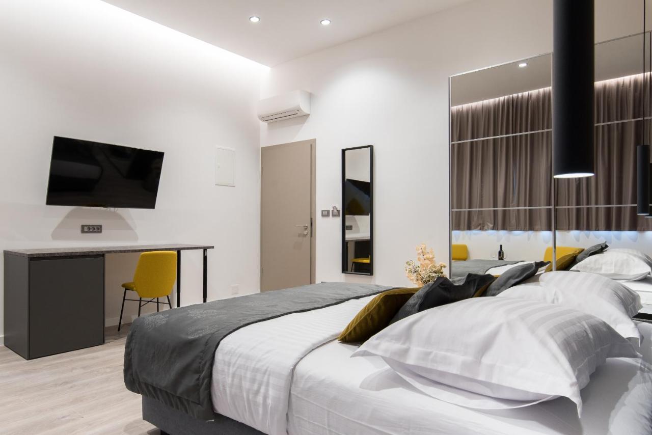 Seascape Luxury Rooms Split Exterior photo